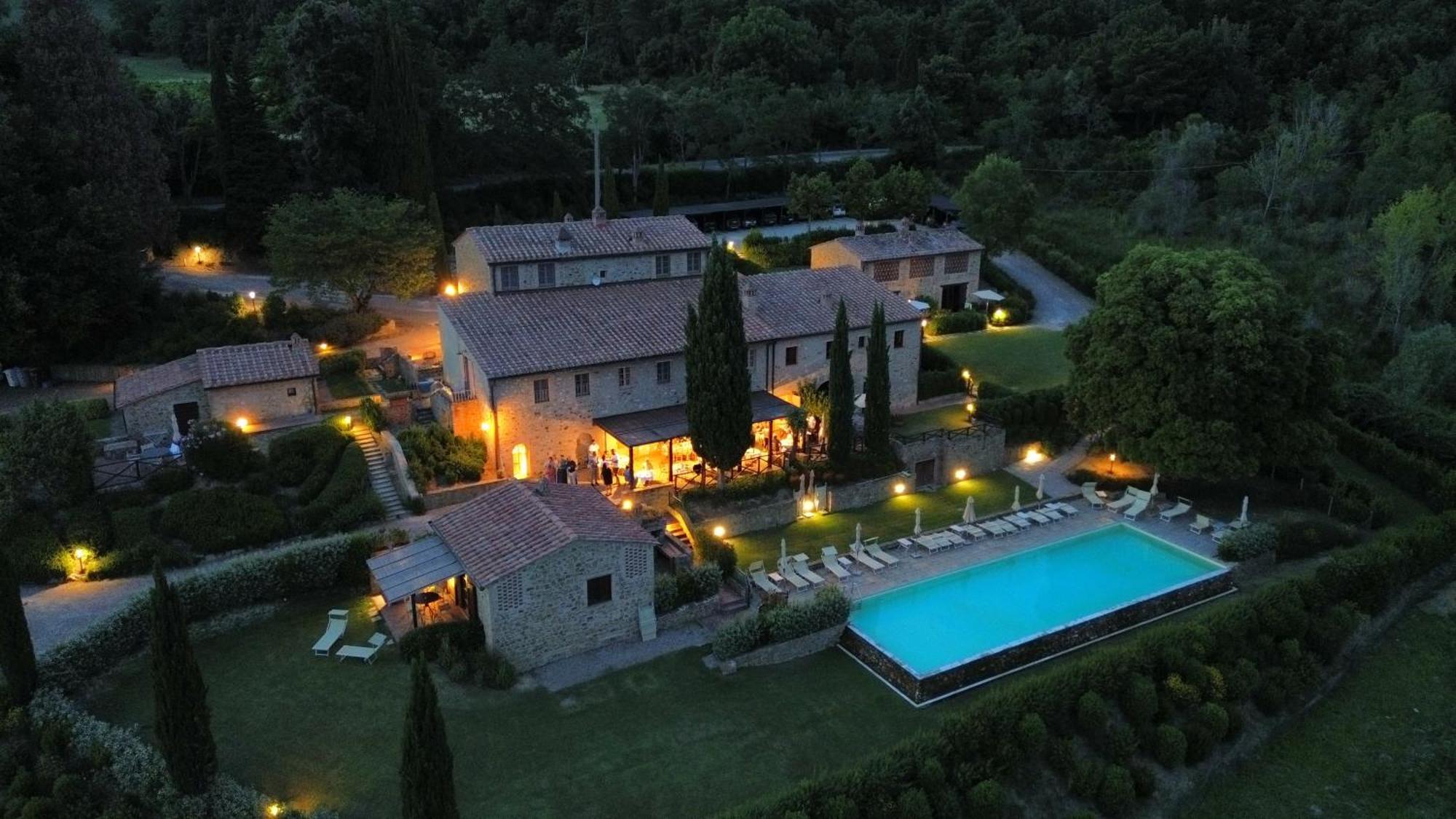 Bed and Breakfast Il Defizio à Gambassi Terme Extérieur photo