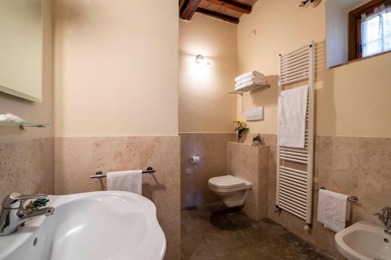 Bed and Breakfast Il Defizio à Gambassi Terme Extérieur photo